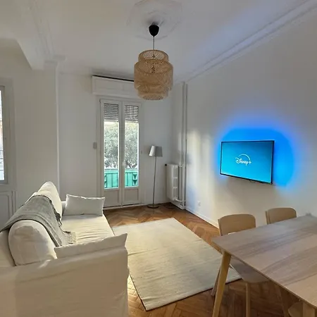 !new! 2p Au Coeur De Nice, Gare Et Centre نيس